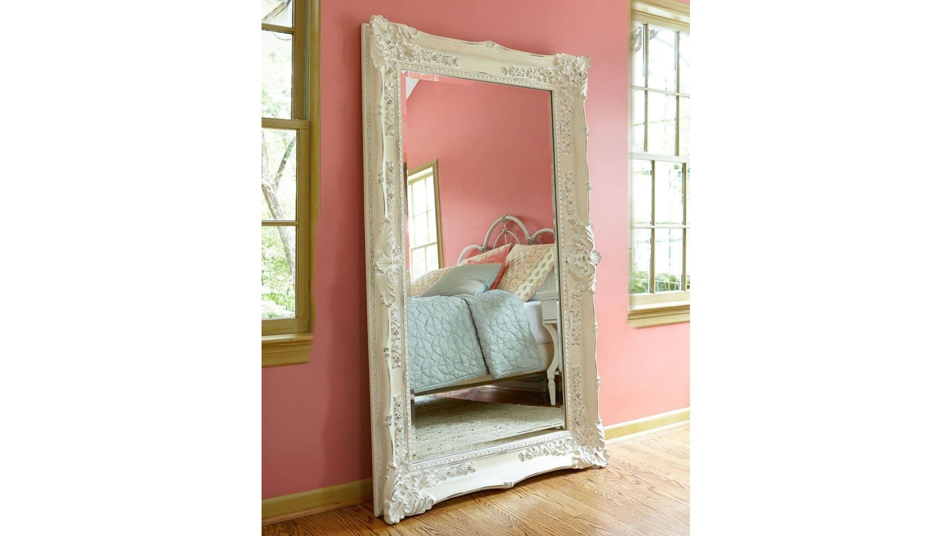 Зеркало в раме "Ла-Манш" antique white